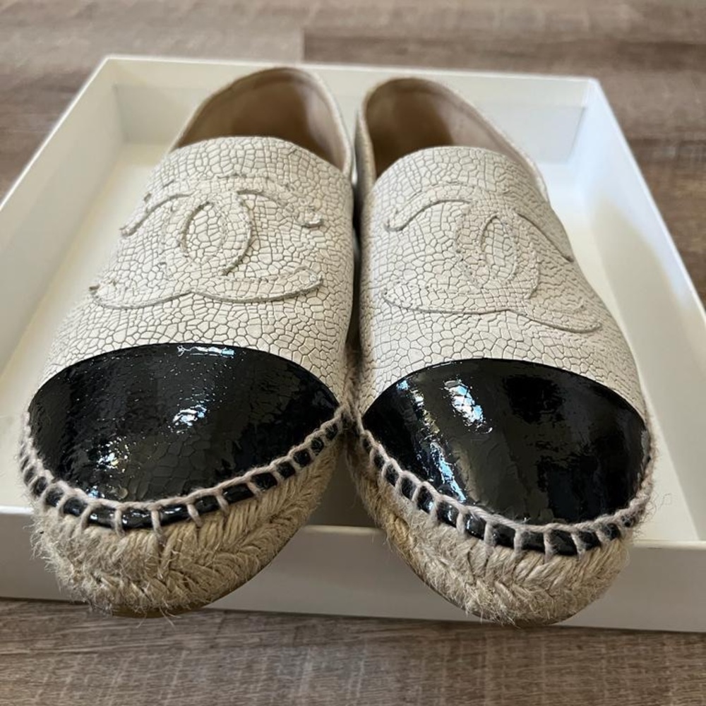 Chanel Espadrilles - Picture 3 of 9